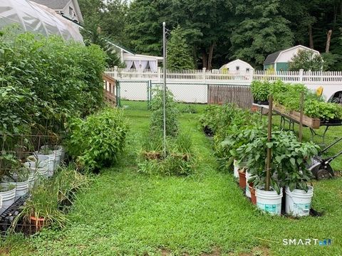 Tiny photo for 100 Beacon Valley Road, Beacon Falls, CT 06403 (MLS # 24161309)