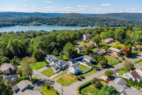 Tiny photo for 1 Hampton Road, New Fairfield, CT 06812 (MLS # 24152419)