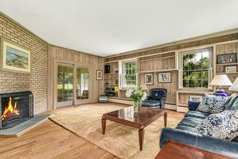 A home in New Canaan