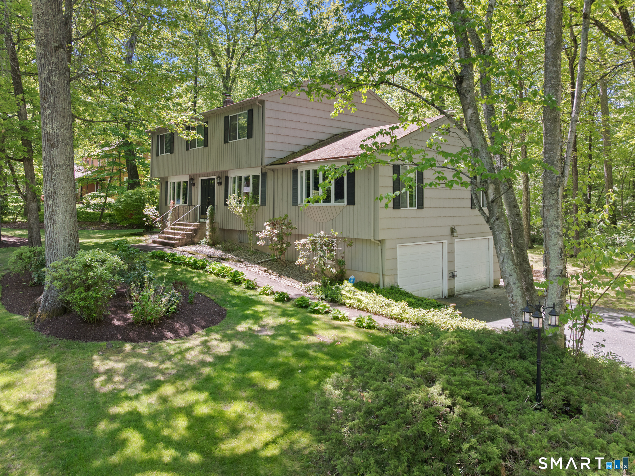 1 Fairfield Lane