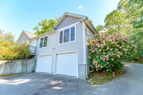 A home in Killingly