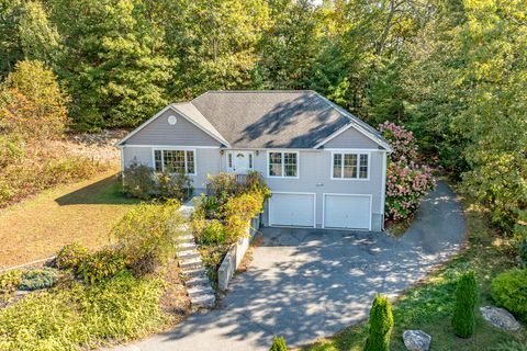 A home in Killingly