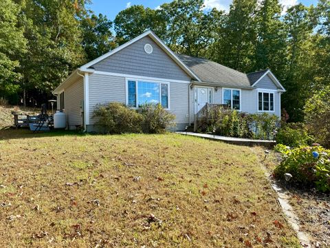 A home in Killingly