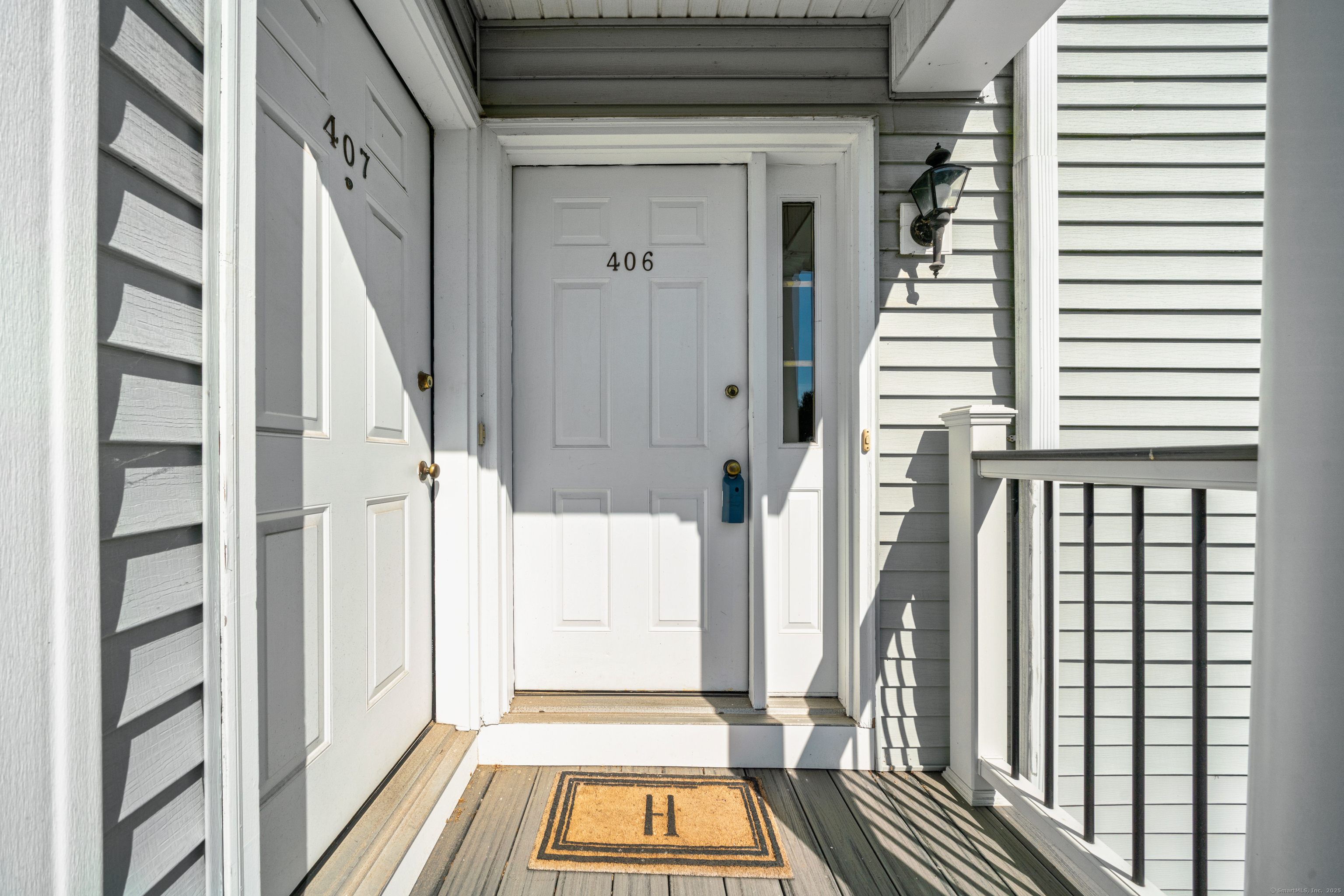 406 Watercourse Row 406