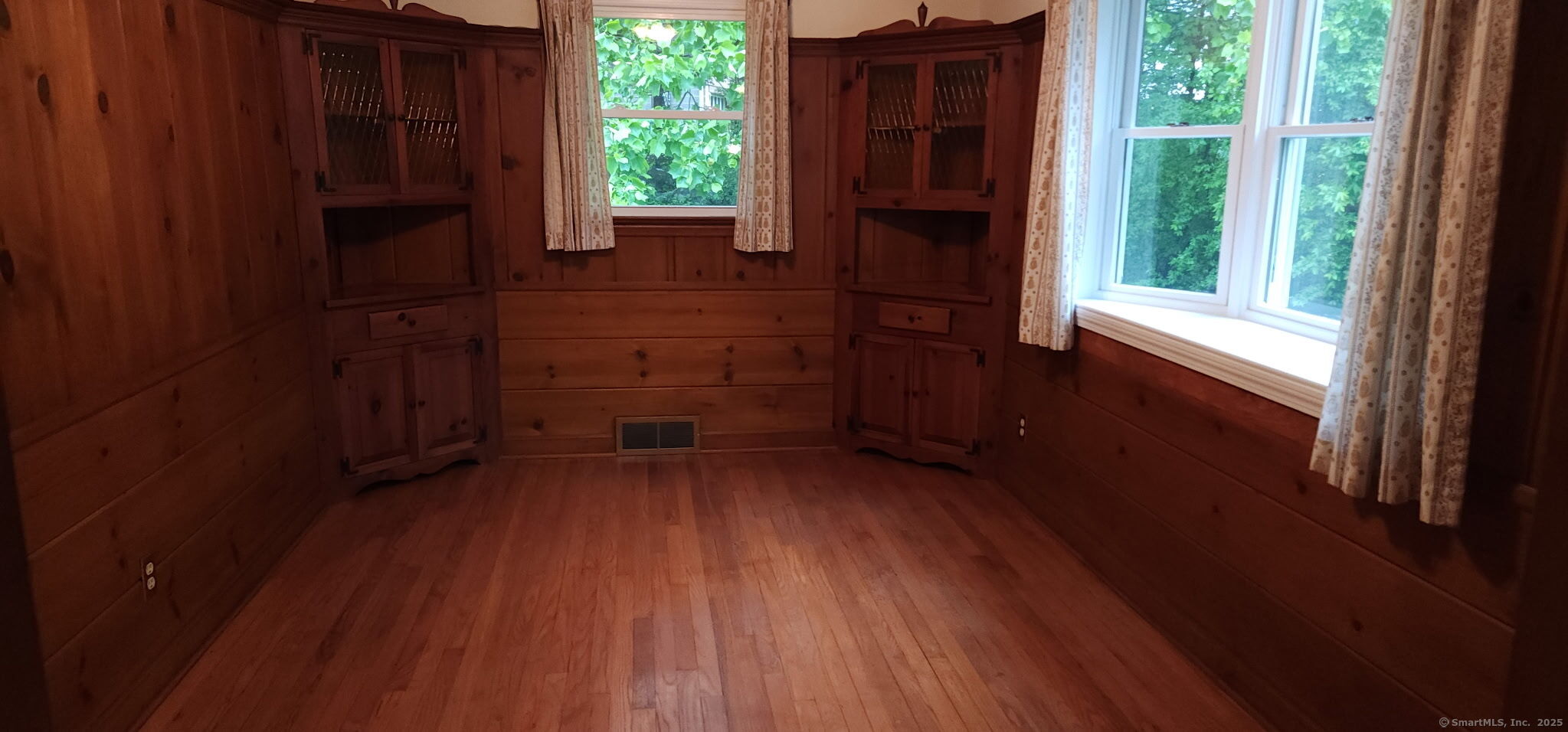 71 Sherry Lane, New Milford, Connecticut image 4