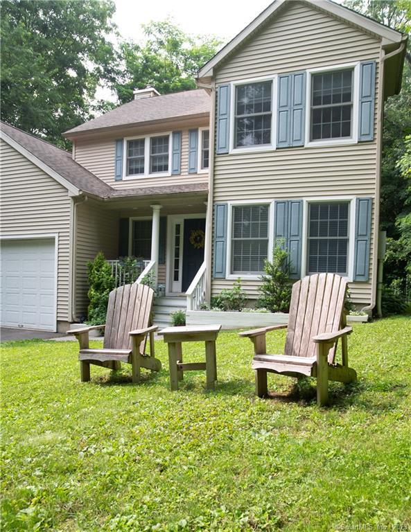 Photo 39 of 40 of 21 Candlewood Drive house