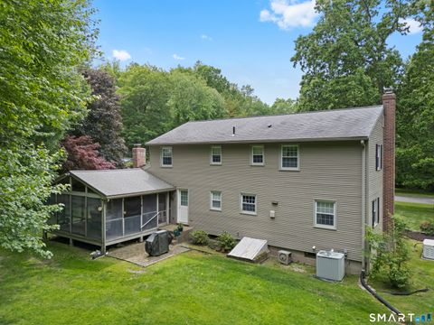 Tiny photo for 14 Amy Lane, Simsbury, CT 06070 (MLS # 24175131)