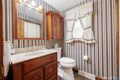 Tiny photo for 14 Amy Lane, Simsbury, CT 06070 (MLS # 24175131)