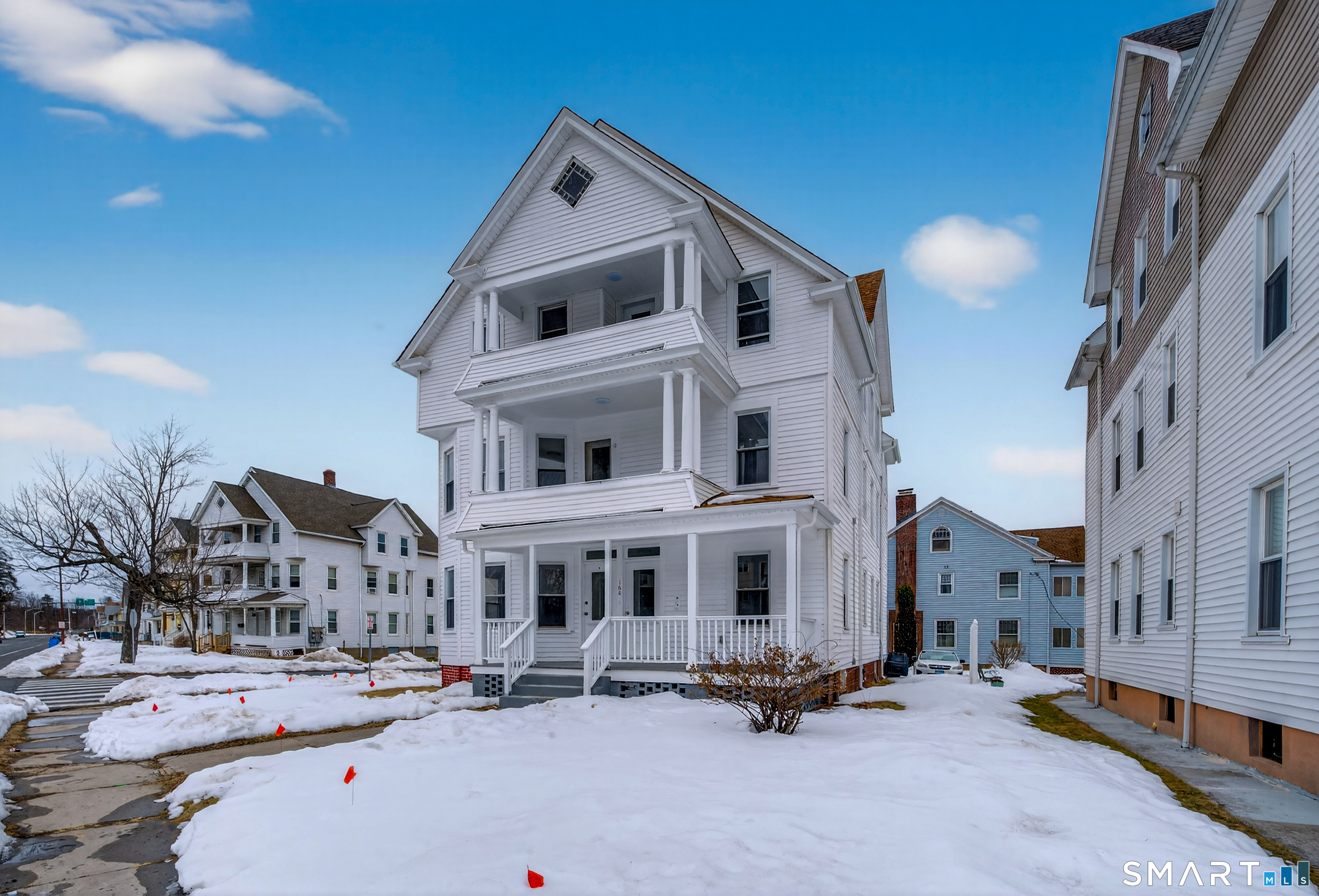 168 Black Rock Avenue