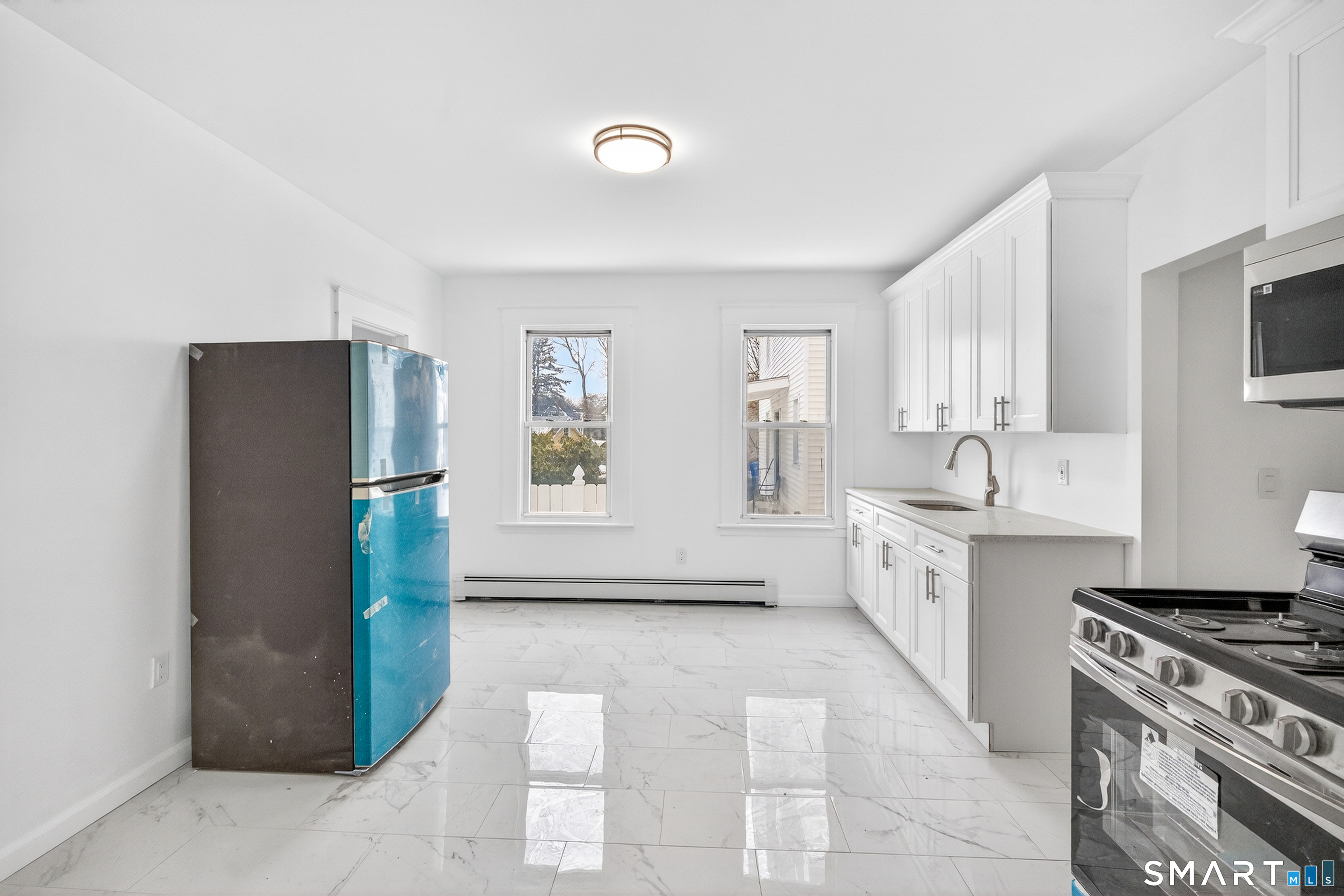 168 Black Rock Avenue