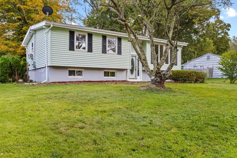 A home in Ledyard