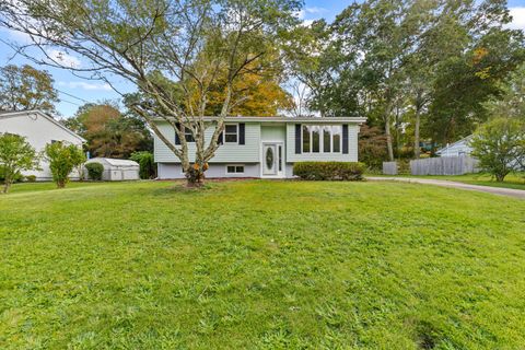 A home in Ledyard