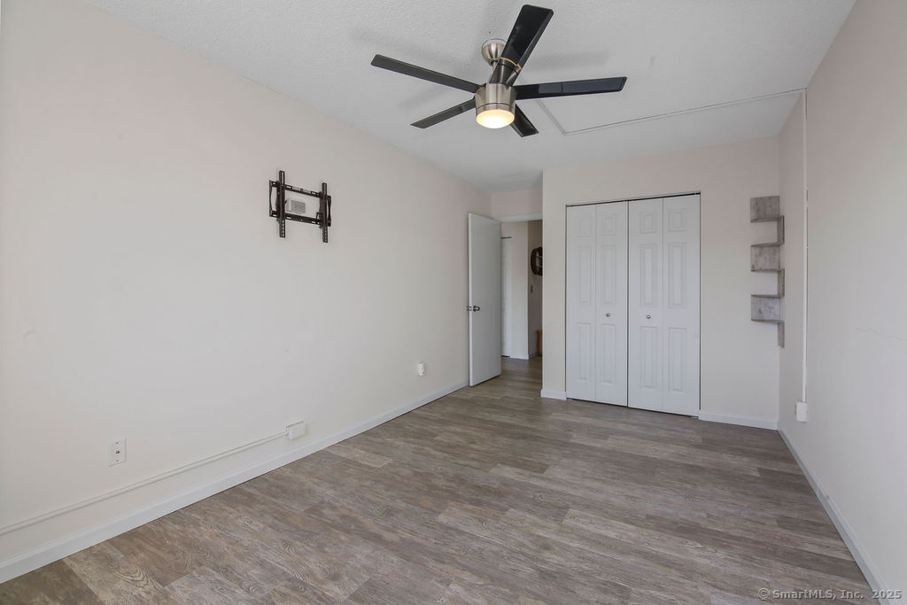 730 Robert Frost Drive #730, Branford, Connecticut image 16