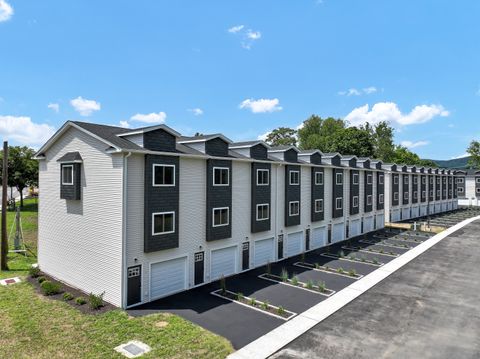 33 Main Street 4 Meriden CT 06451