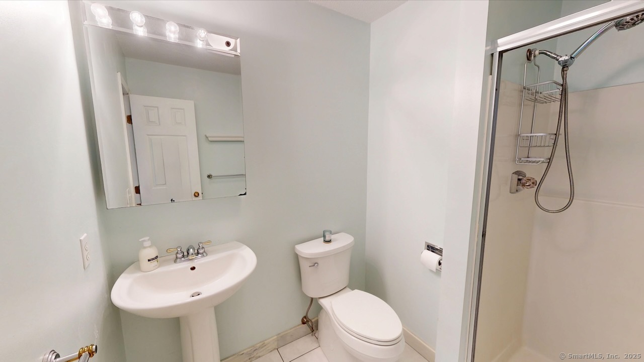 40 Derbyshire #40, Derby, Connecticut image 21
