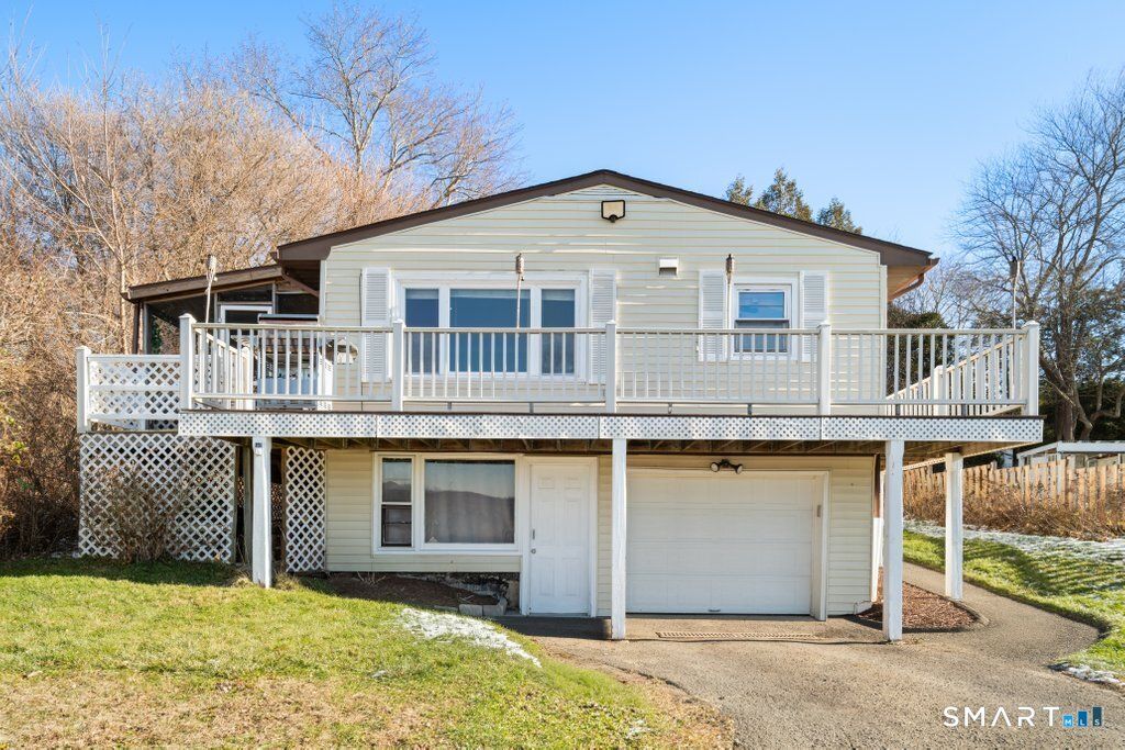 Photo of 24 Lloyd Avenue, New Fairfield, CT 06812 (MLS # 24144310)