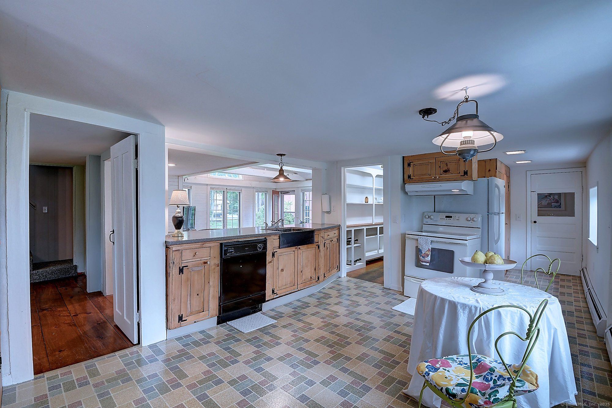 34 N Main Street, Marlborough, Connecticut image 11