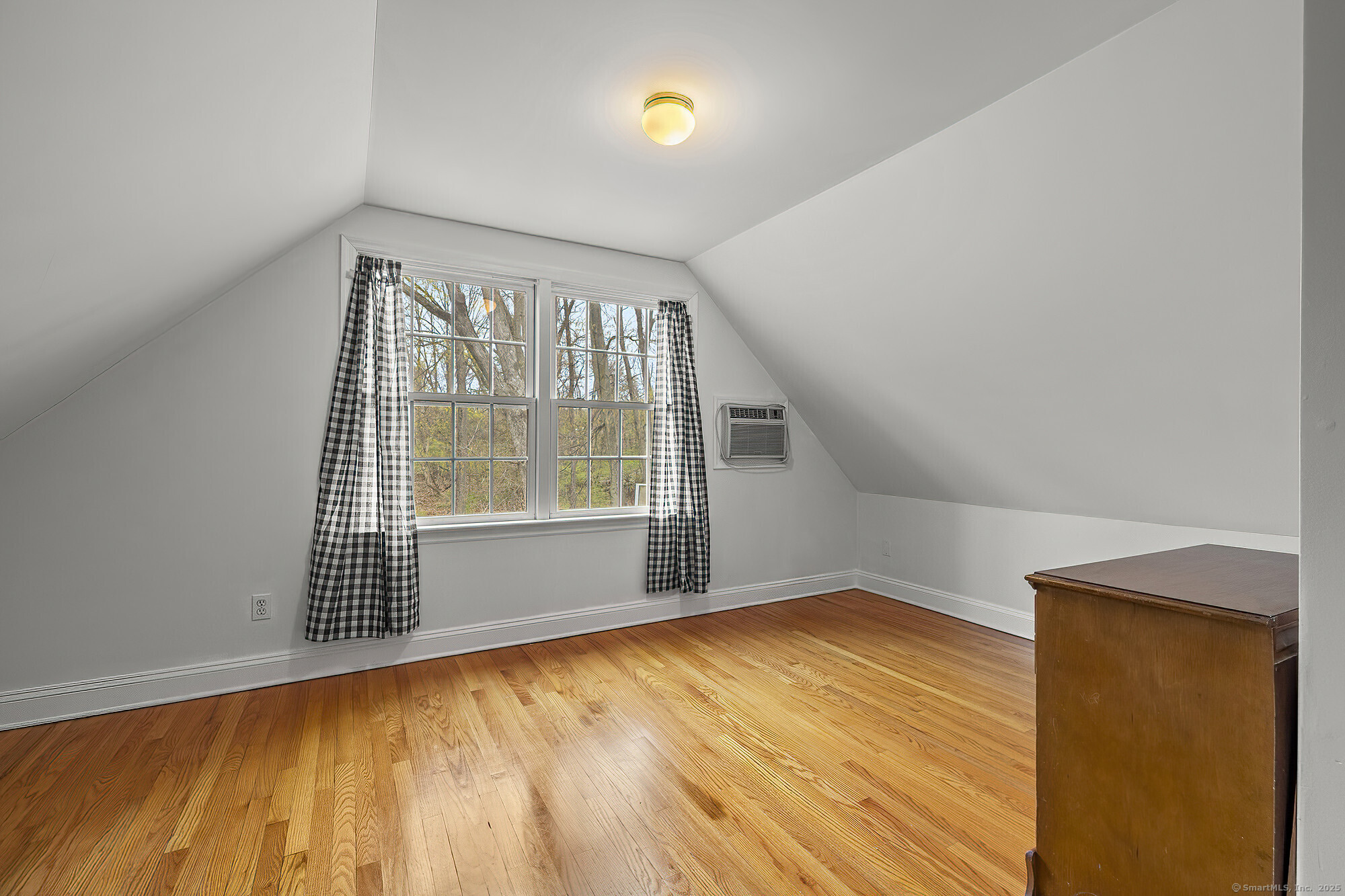 33 Riverview Drive, Norwalk, Connecticut image 25