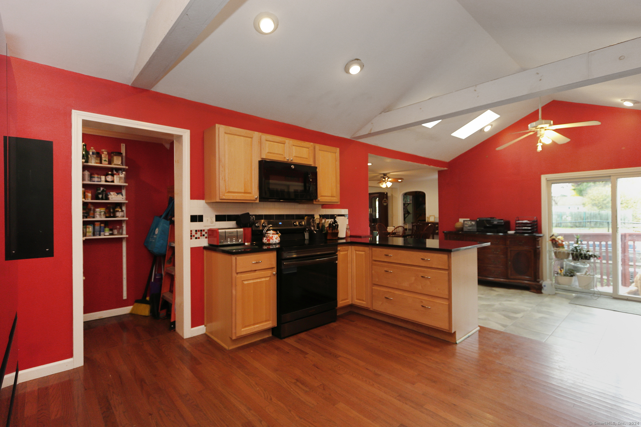 36 Kenwood Road, Milford, Connecticut image 15