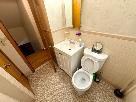 Tiny photo for 33 Newton Street, Hamden, CT 06514 (MLS # 24143139)