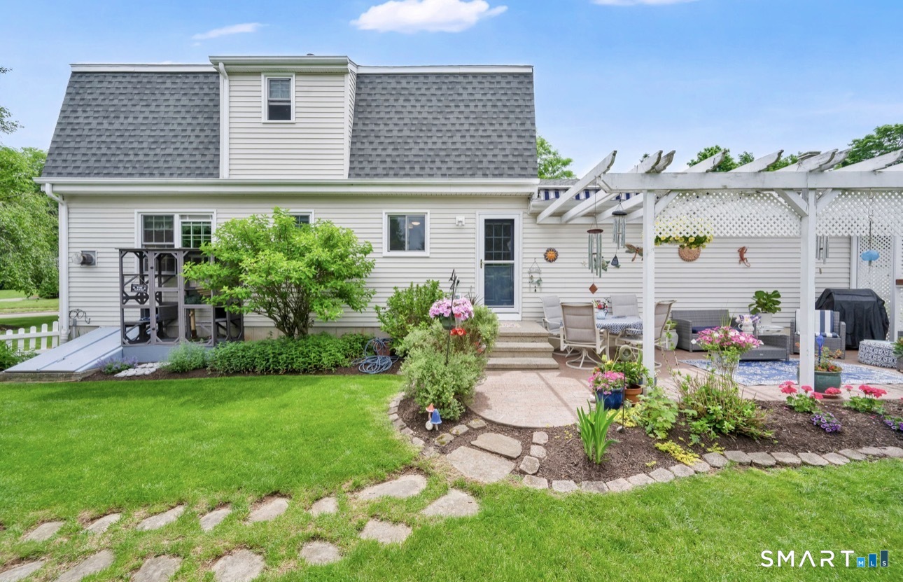 23 Brentwood Court