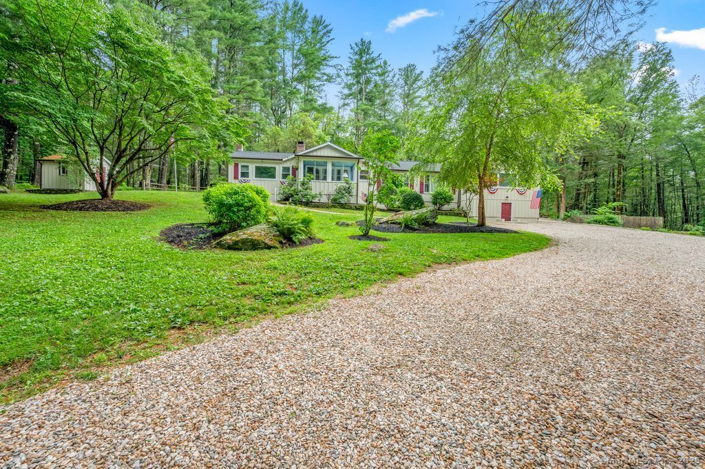 255 Dibble Hill Road