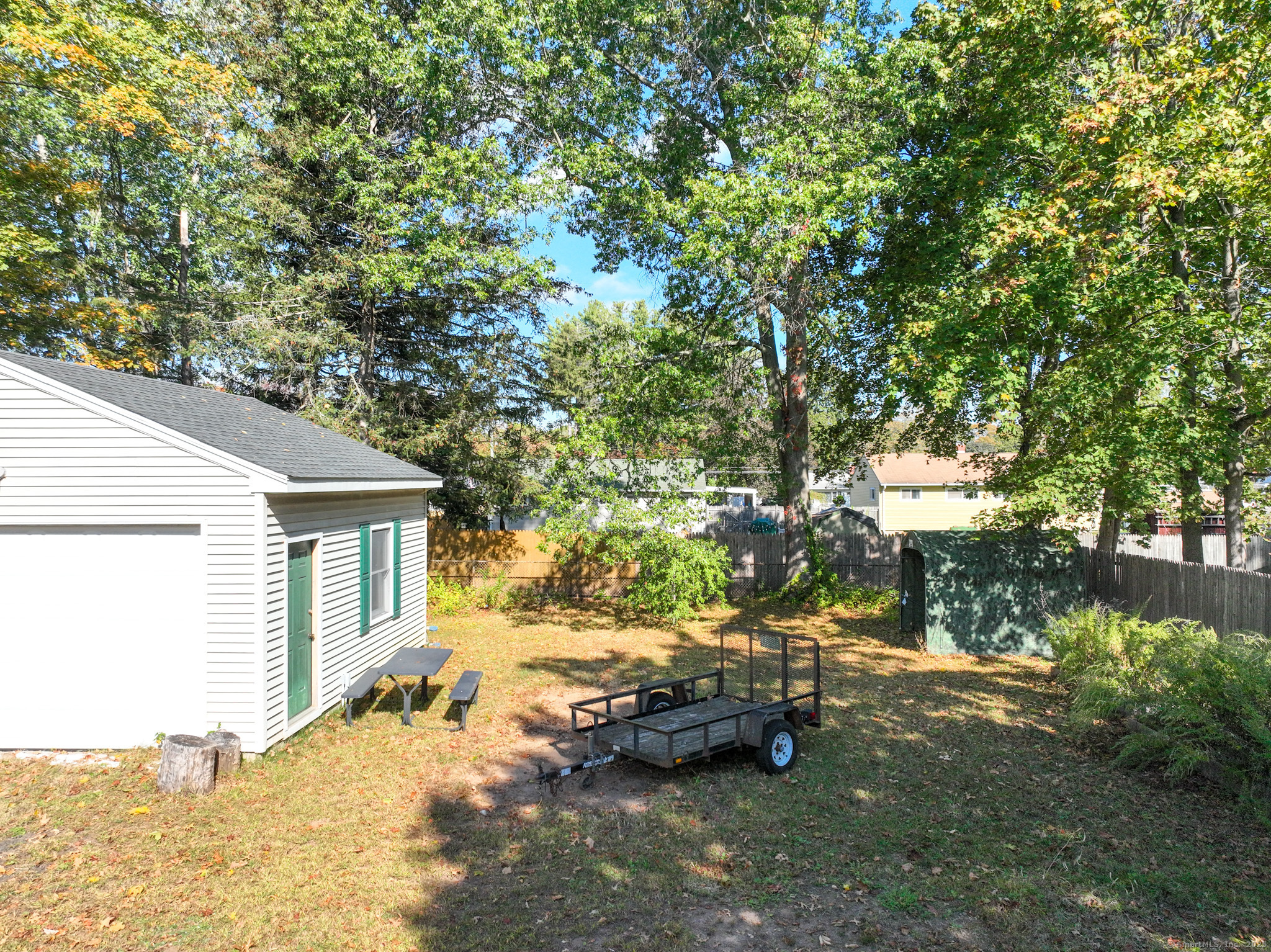 East Hartford, Connecticut 06118, United States, 4 Bedrooms Bedrooms, ,2 BathroomsBathrooms,Residential,Pending,230592