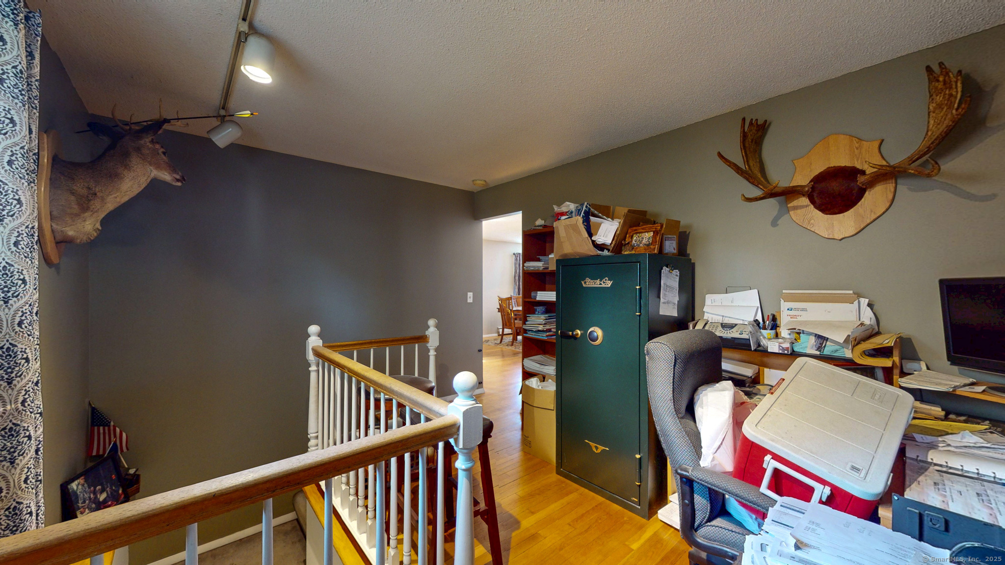 East Hartford, Connecticut 06118, United States, 4 Bedrooms Bedrooms, ,2 BathroomsBathrooms,Residential,Pending,230592