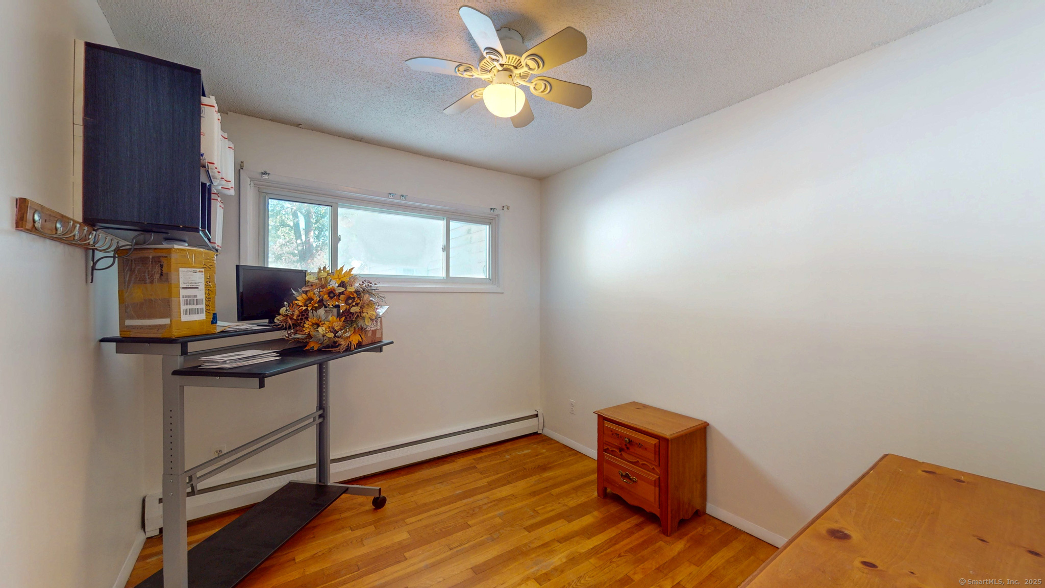 East Hartford, Connecticut 06118, United States, 4 Bedrooms Bedrooms, ,2 BathroomsBathrooms,Residential,Pending,230592