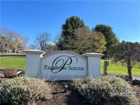 Photo of 808 Summer Hill Drive #808, South Windsor, CT 06074 (MLS # 24174416)