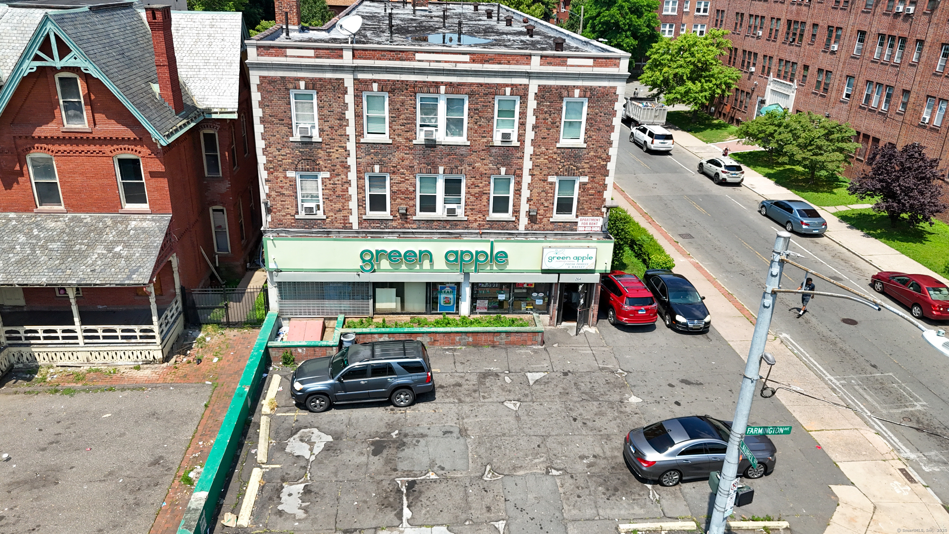 264 Farmington Avenue
