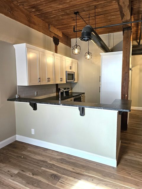 Tiny photo for 92 Main Street #Apt 101, Deep River, CT 06417 (MLS # 24134154)