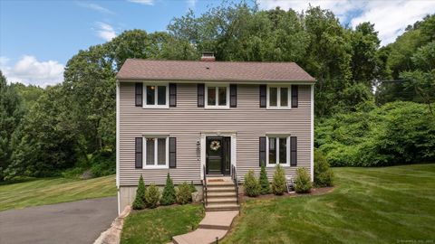 Homes For Sale - 194 Woodland Street<br/> Glastonbury, CT 06073