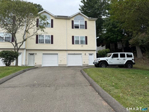 Photo of 174 Woodland Street #4, Meriden, CT 06451 (MLS # 24211893)