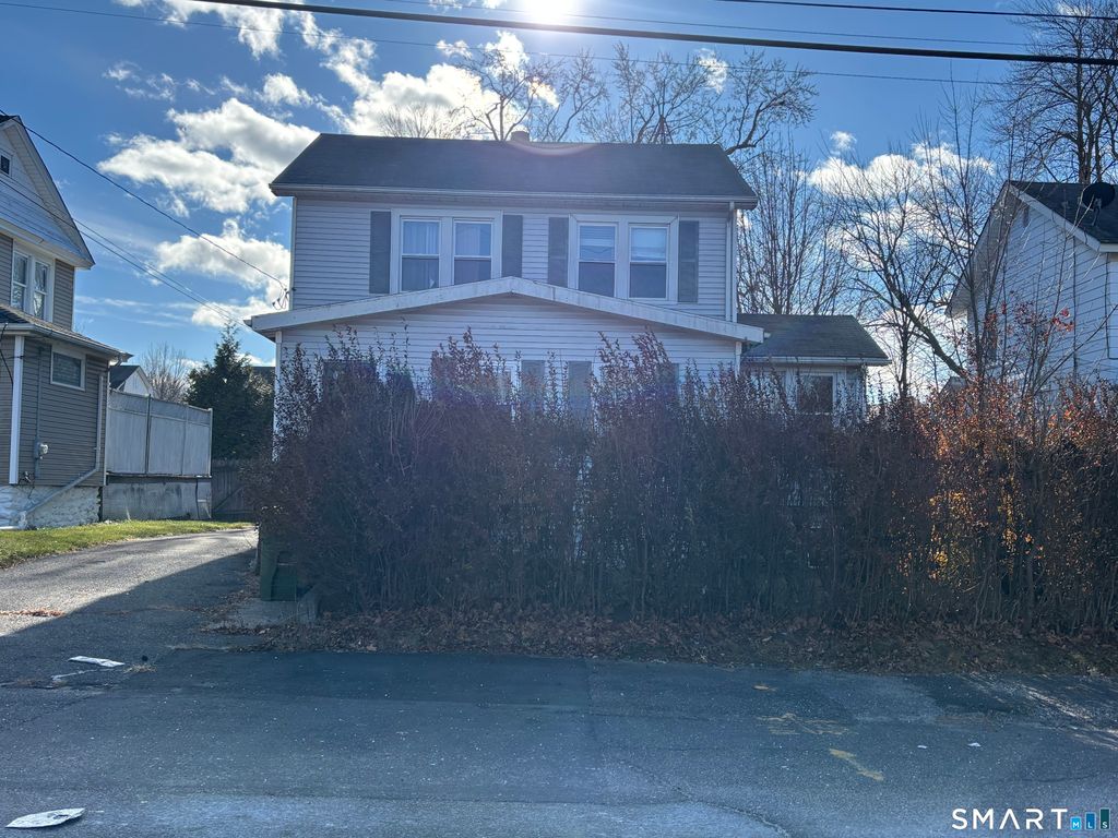 Photo of 306 Homestead Avenue, Waterbury, CT 06705 (MLS # 24144068)