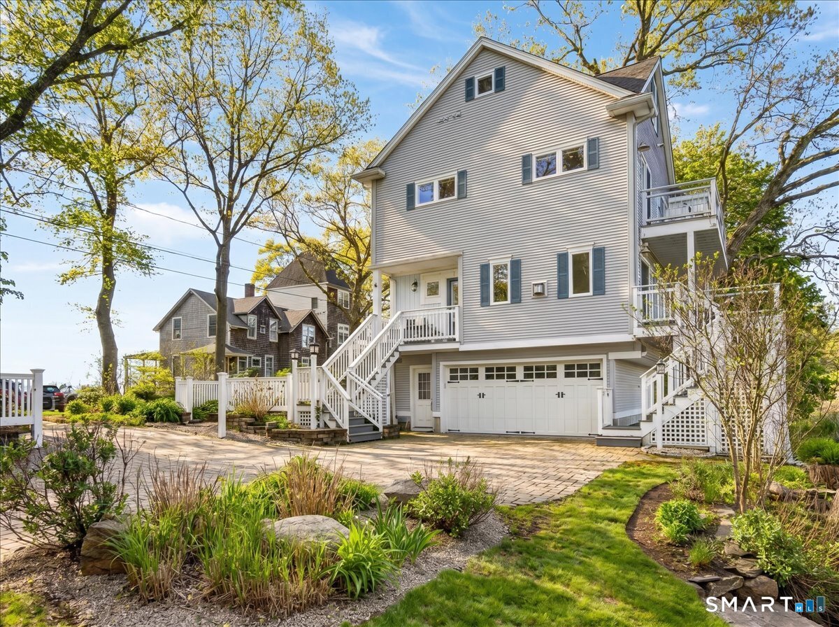 48 Groveway