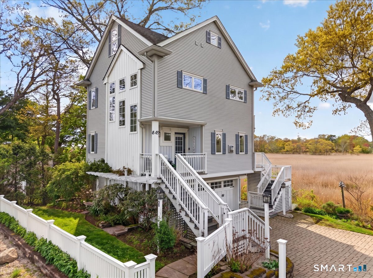 48 Groveway