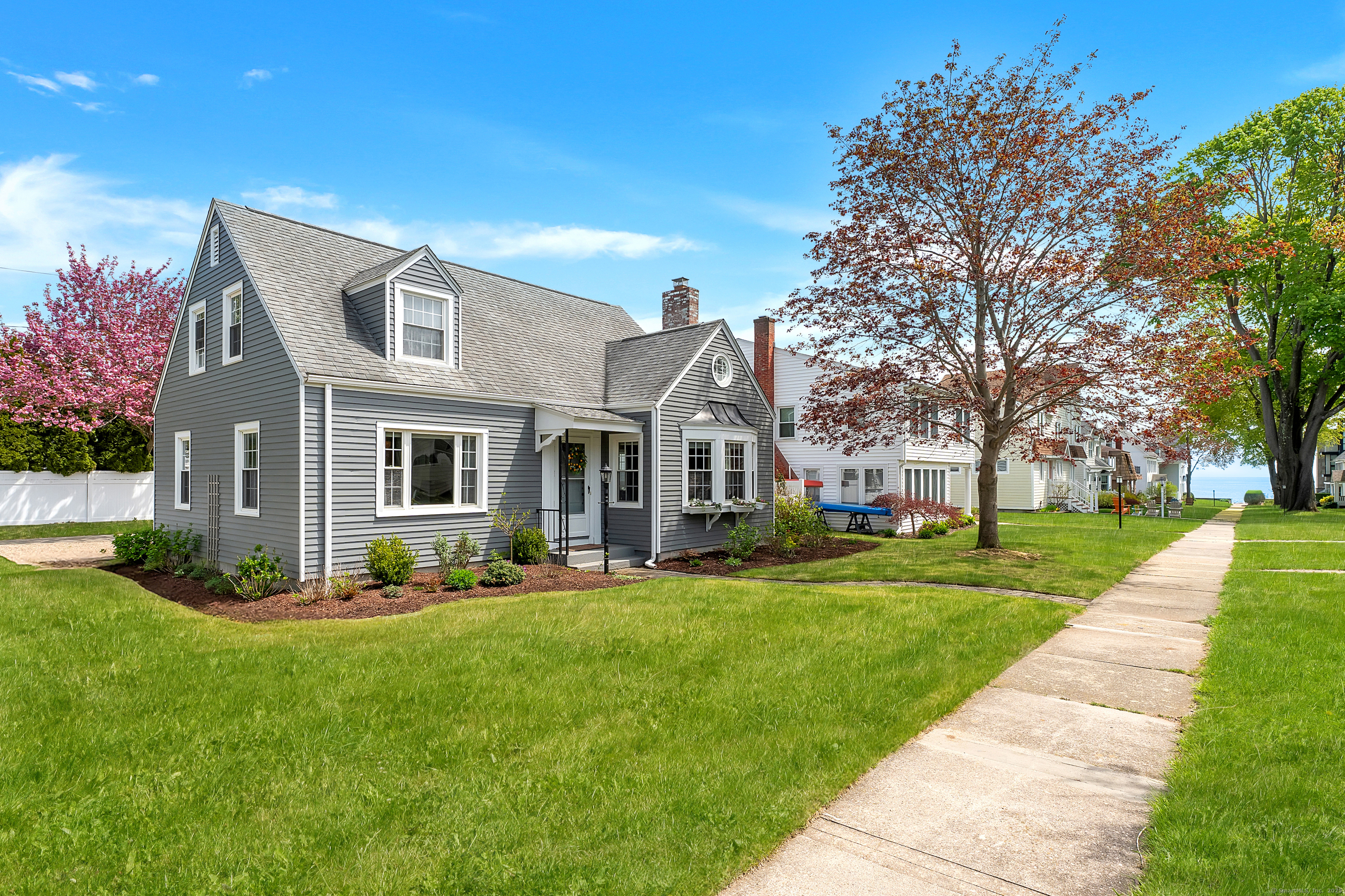 22 East Walk, Clinton, Connecticut image 1