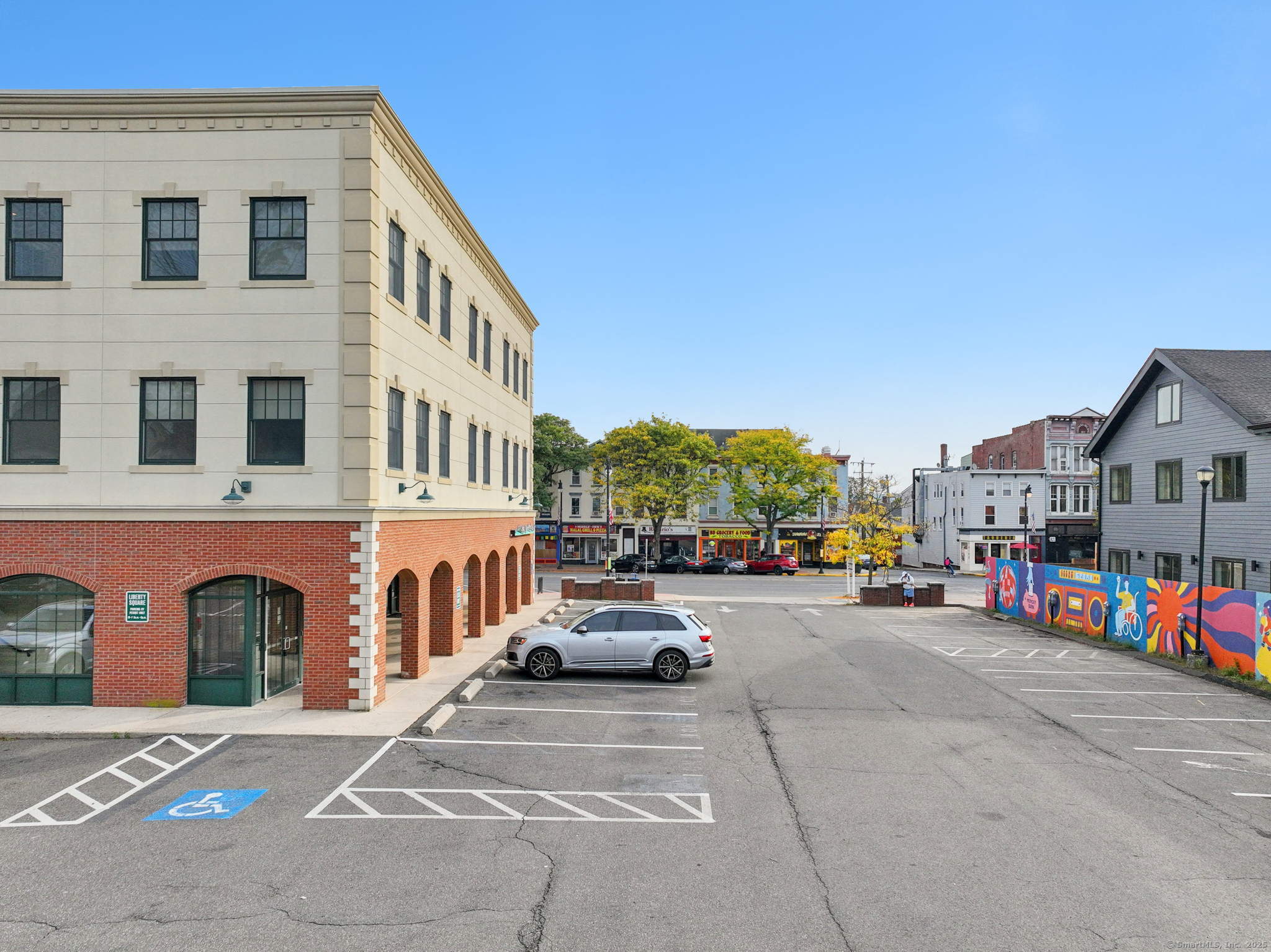 575 Main Street STE 2