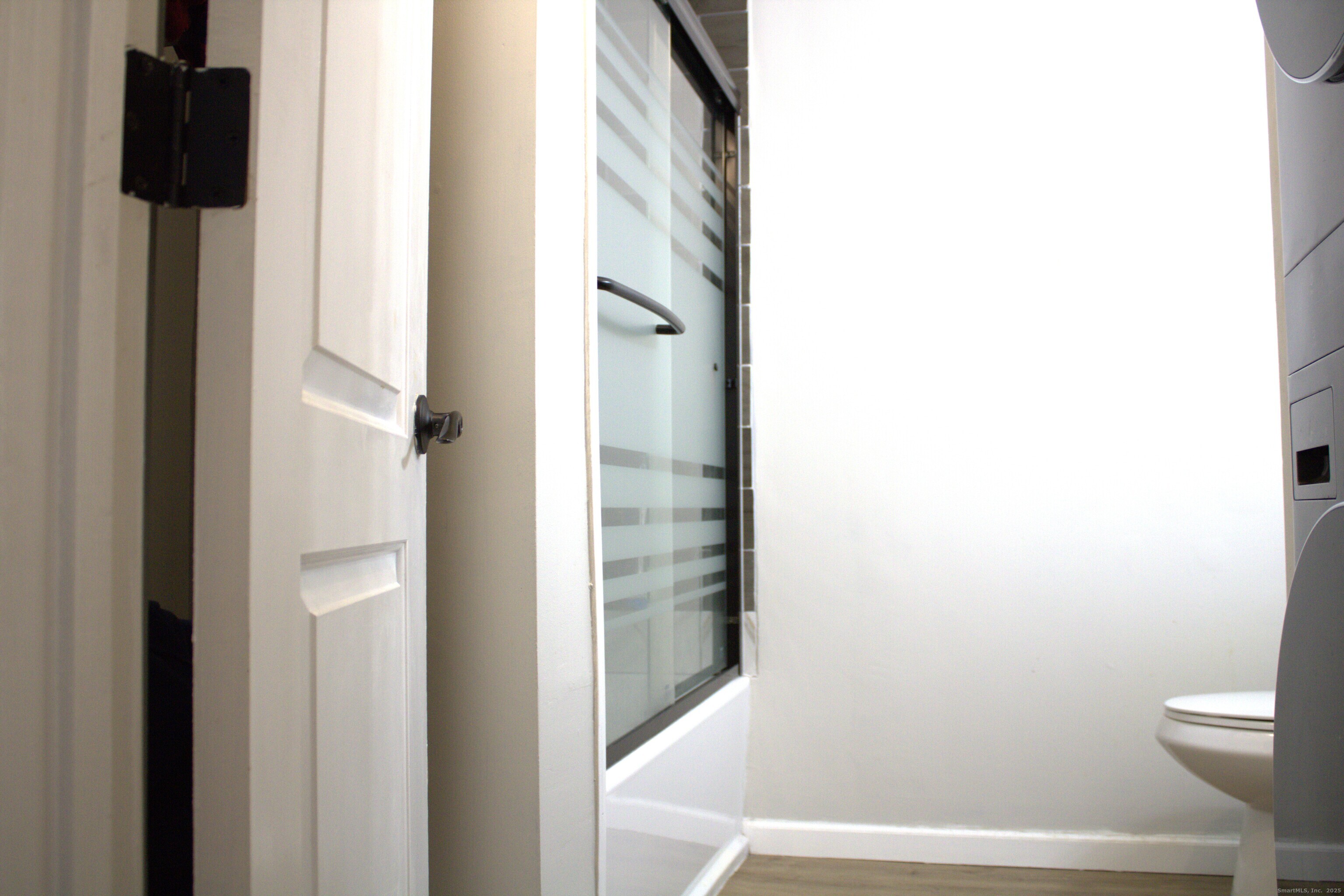 South Windsor, Connecticut 06074, United States, 2 Bedrooms Bedrooms, ,1 BathroomBathrooms,Residential,Active,252554