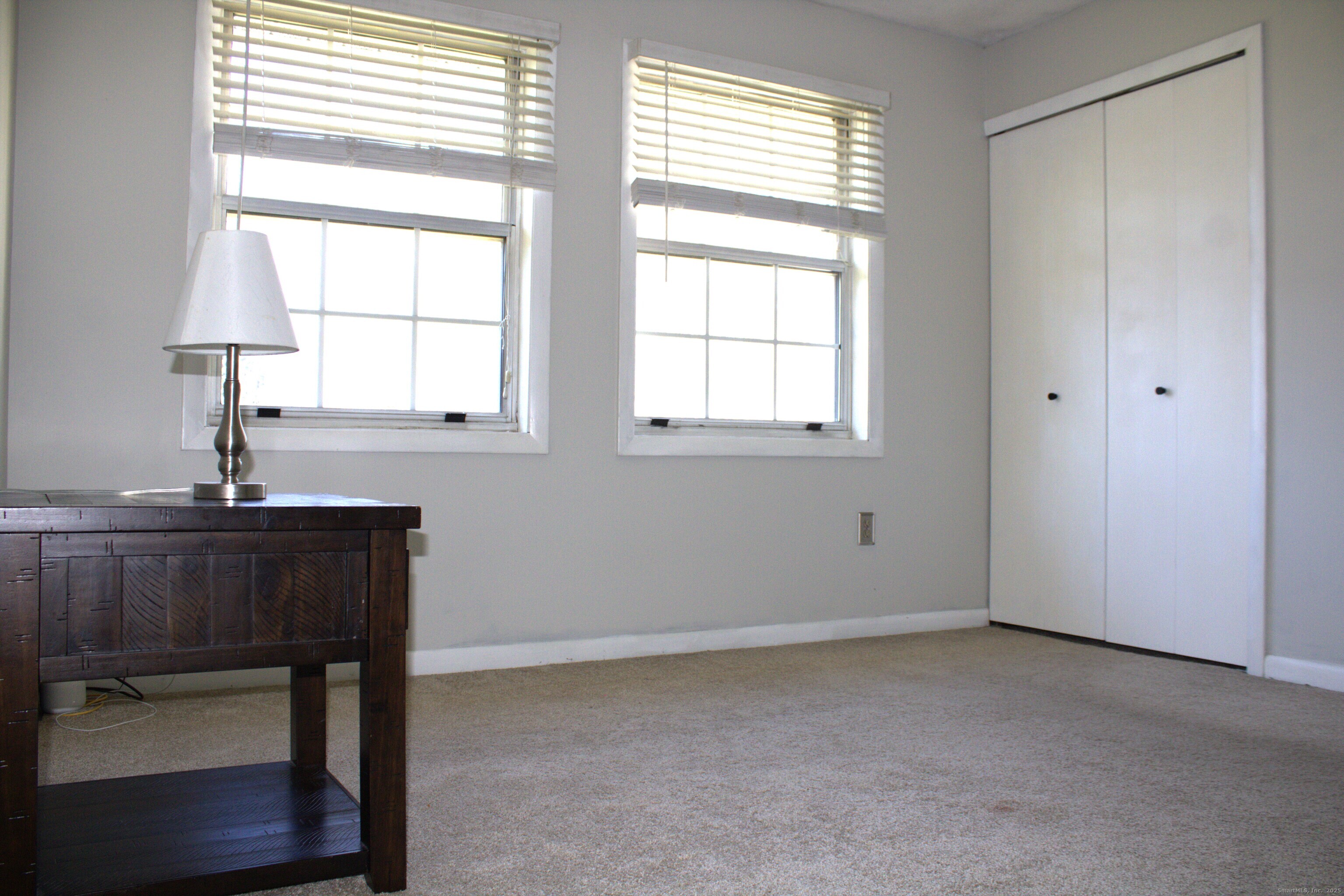 South Windsor, Connecticut 06074, United States, 2 Bedrooms Bedrooms, ,1 BathroomBathrooms,Residential,Active,252554