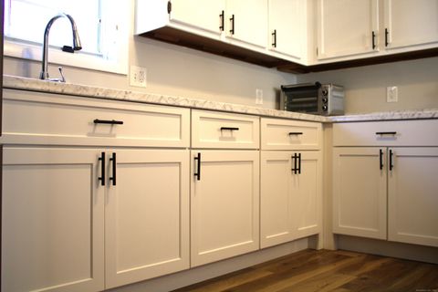 607 Spring Meadow Road 607 South Windsor CT 06074