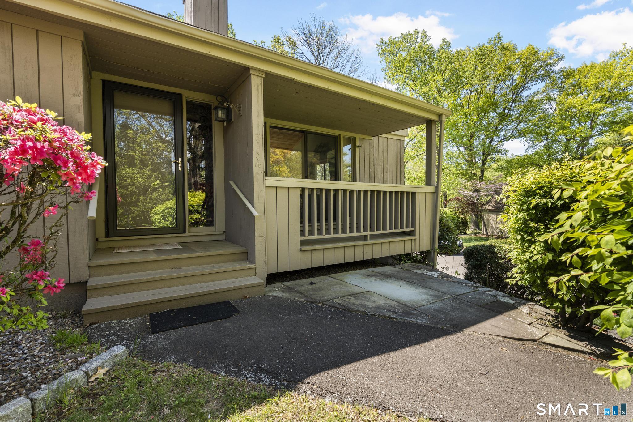 315 Navajo Lane A