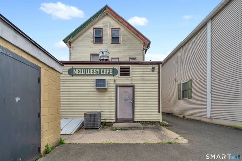 Tiny photo for 879 Whalley Avenue, New Haven, CT 06515 (MLS # 24186548)