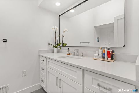 Tiny photo for 104 Harvest Commons #104, Westport, CT 06880 (MLS # 24163911)