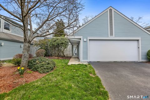 Photo of 104 Harvest Commons #104, Westport, CT 06880 (MLS # 24163911)