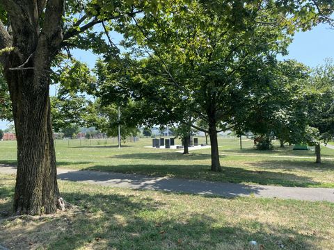 Tiny photo for 299 Chapel Street, New Haven, CT 06513 (MLS # 24117335)