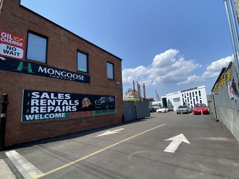 299 Chapel Street New Haven CT 06513