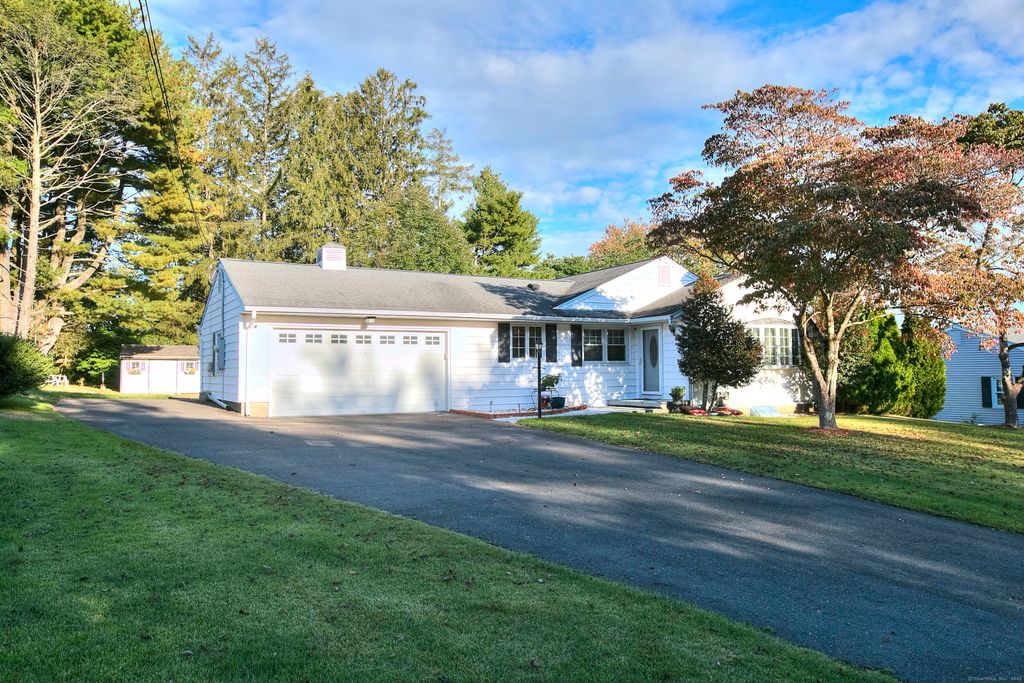 Photo of 80 Wilbrook Road, Stratford, CT 06614 (MLS # 24131565)