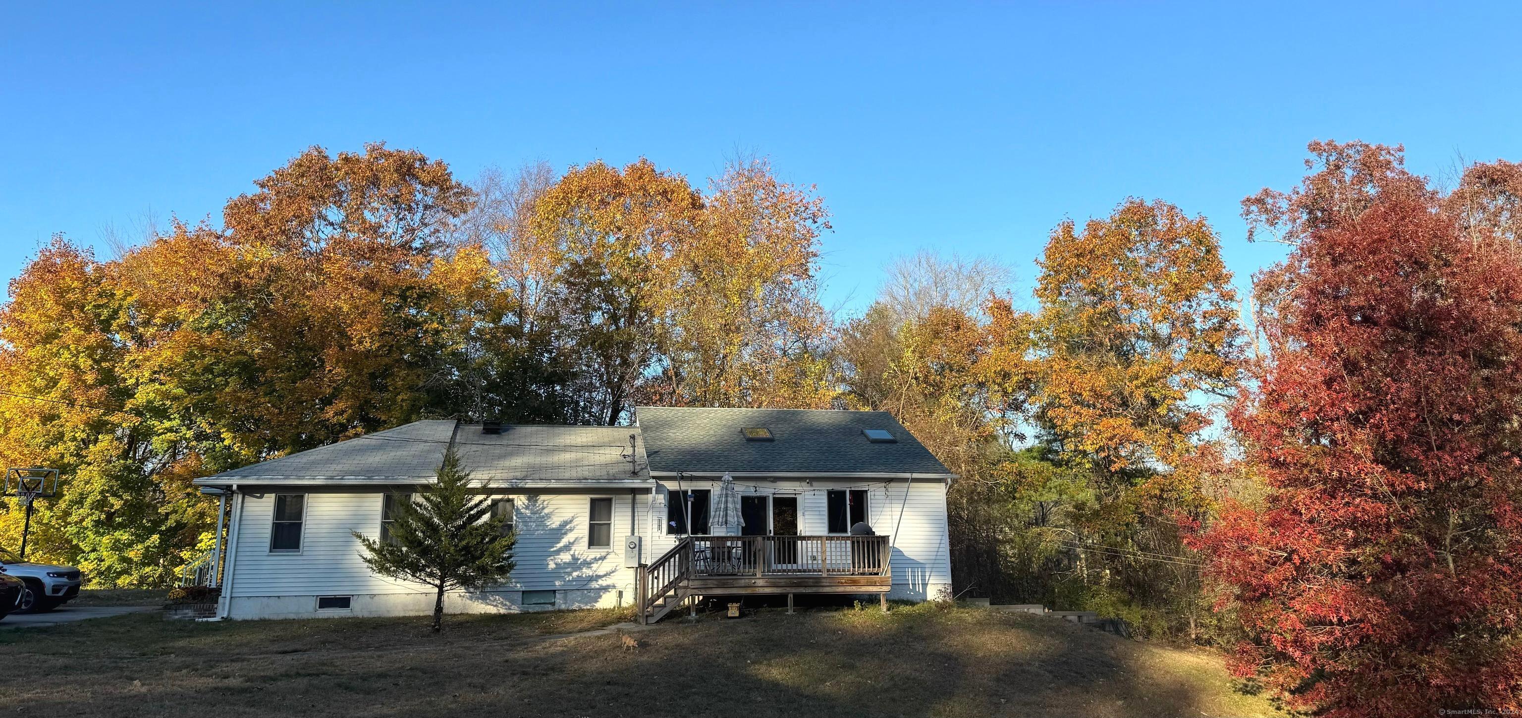 Photo 1 of Mostowy Road, East Lyme, Connecticut, $399,900, Web #: 24065129